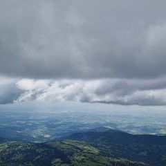 Flugwegposition um 12:33:46: Aufgenommen in der Nähe von Regen, Deutschland in 1657 Meter